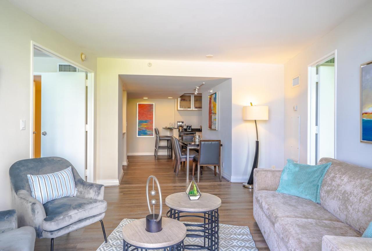 Waterview Condo- Spacious 2 Bedroom - Central - Steps To Beach Fort Lauderdale Extérieur photo